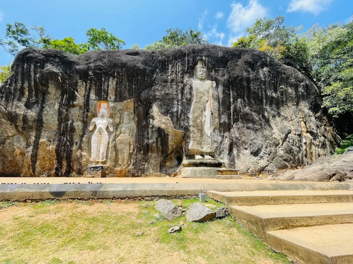 Buduruwagala-Felsreliefs